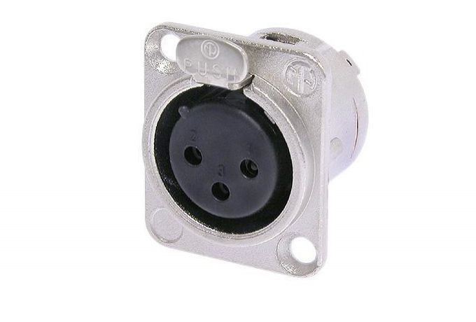 NC3FD-L-1 (Tasker TN064) — Connettore XLR 3 poli femmina da pannello con contatti argentati e flangia in metallo